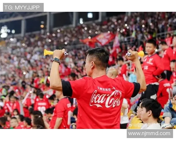 代言可口可乐的足球明星们如何影响全球球迷的热情与品牌形象