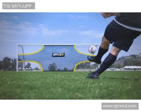 射门精准如神的足球明星们如何在绿茵场上创造奇迹