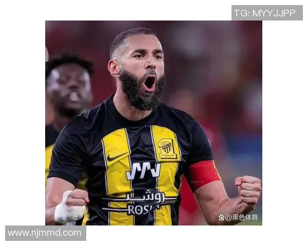 国内足球明星高龄传奇人物回顾八十岁以上的辉煌岁月与不凡成就