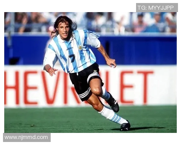 全球知名足球明星盘点他们的名字与成就一览