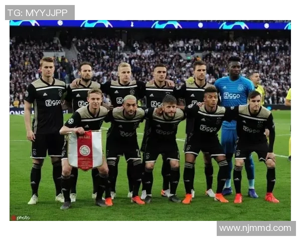 拜仁慕尼黑与尤文图斯首回合对决精彩回顾与分析 拜仁慕尼黑与尤文图斯首回合对决精彩回顾与分析